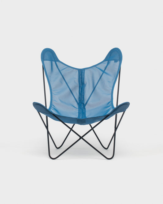 Fauteuil AA Butterfly Batyline Bleu Jean Structure Noire - Vue de face