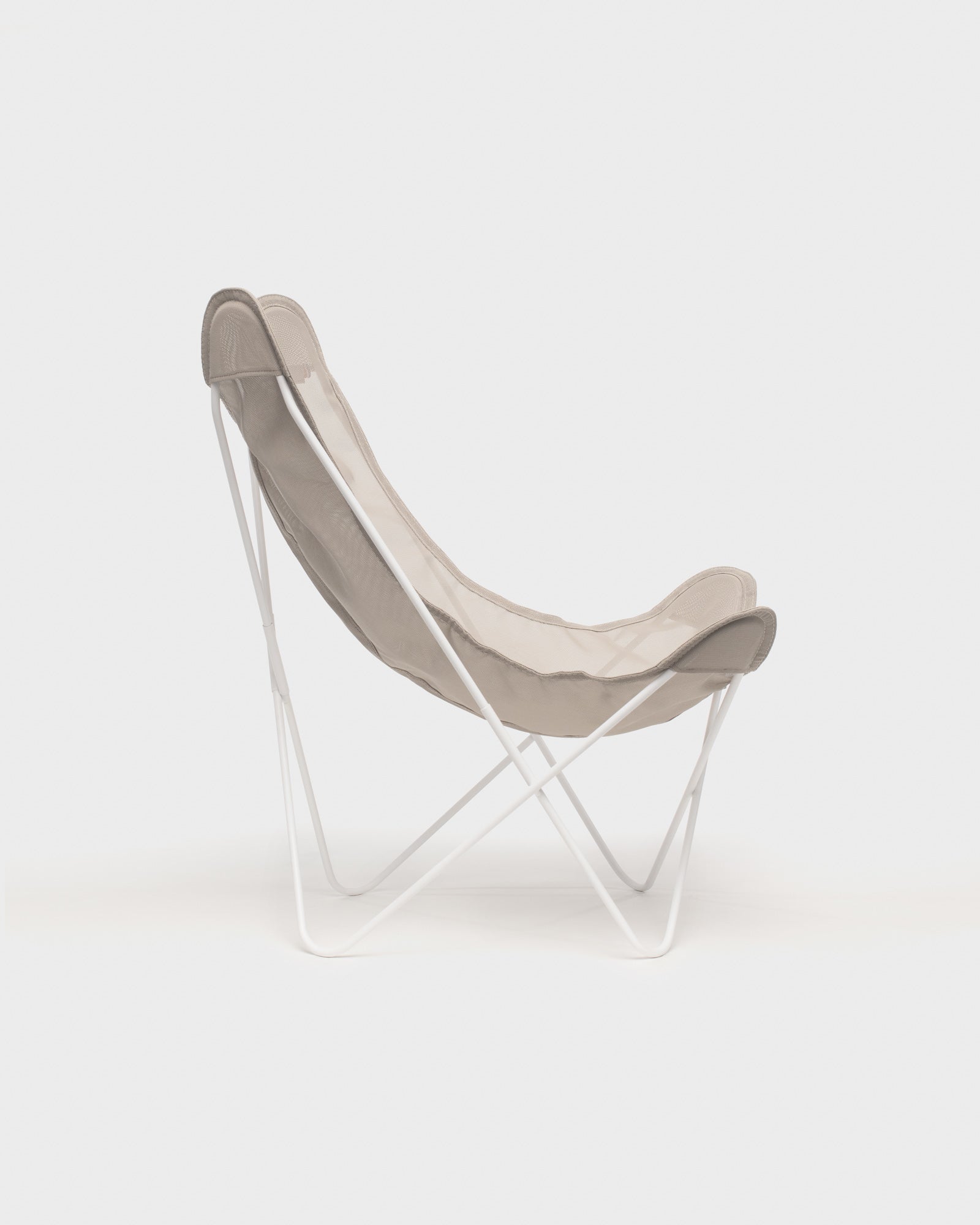 Fauteuil Papillon batyline Taupe Structure Blanche - Vue de profil