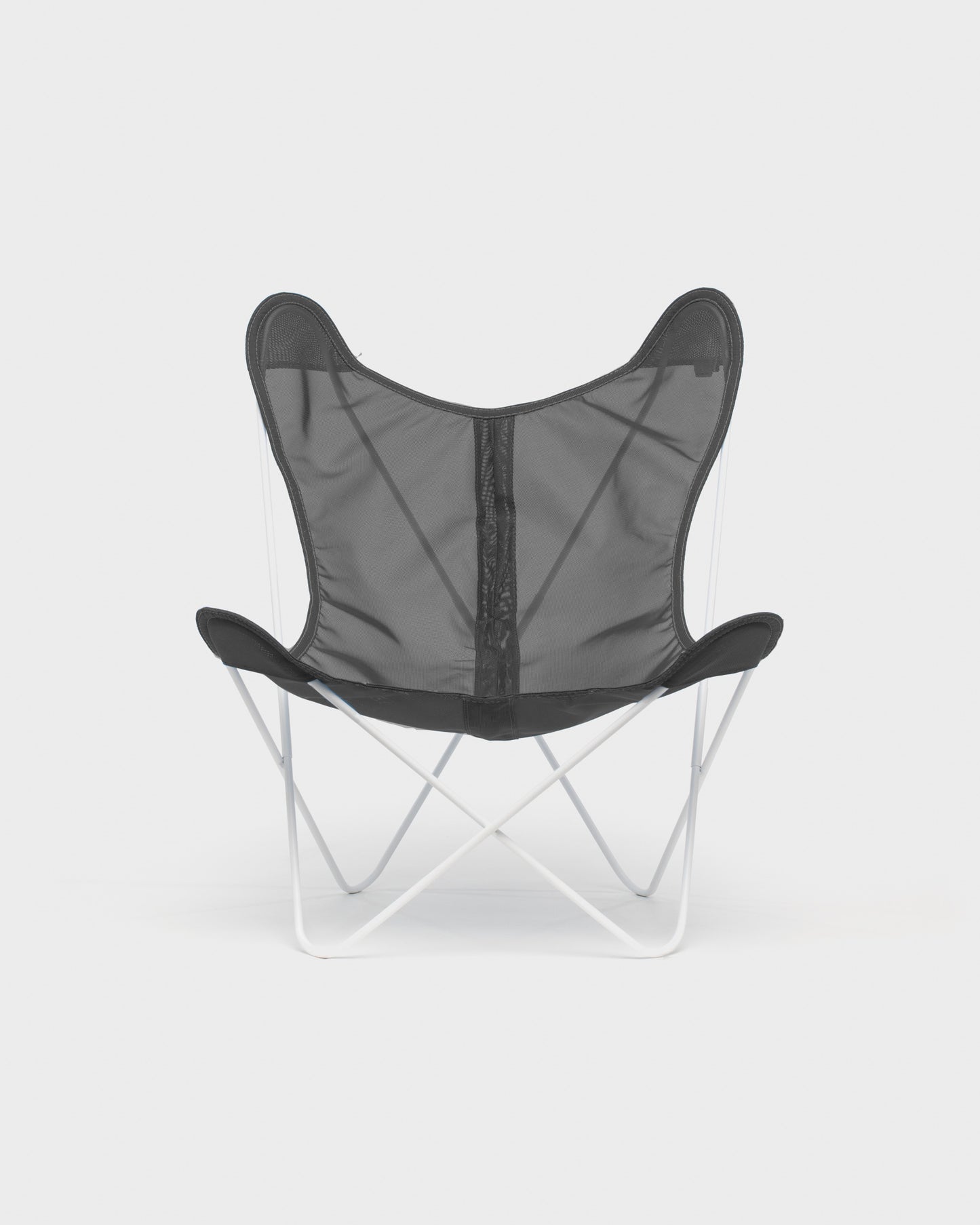 Fauteuil Papillon Batyline terre noire Structure Blanche - Vue de face