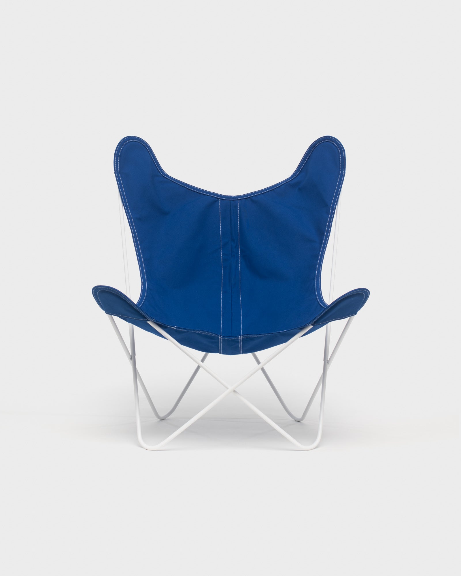 Fauteuil Papillon Bleu Coton Structure Blanche - Vue de face