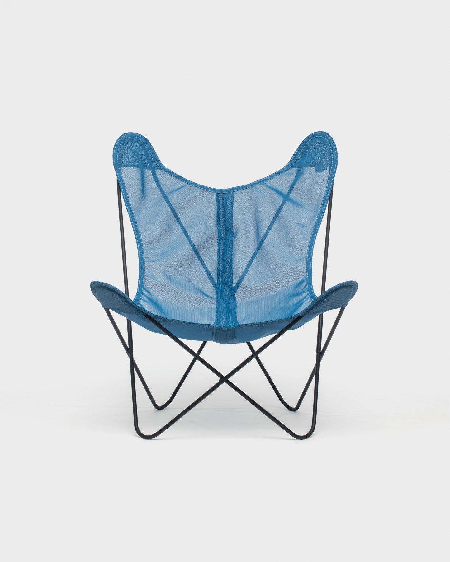 Fauteuil Butterfly Batyline Bleu Jean Structure Noire - Vue de face