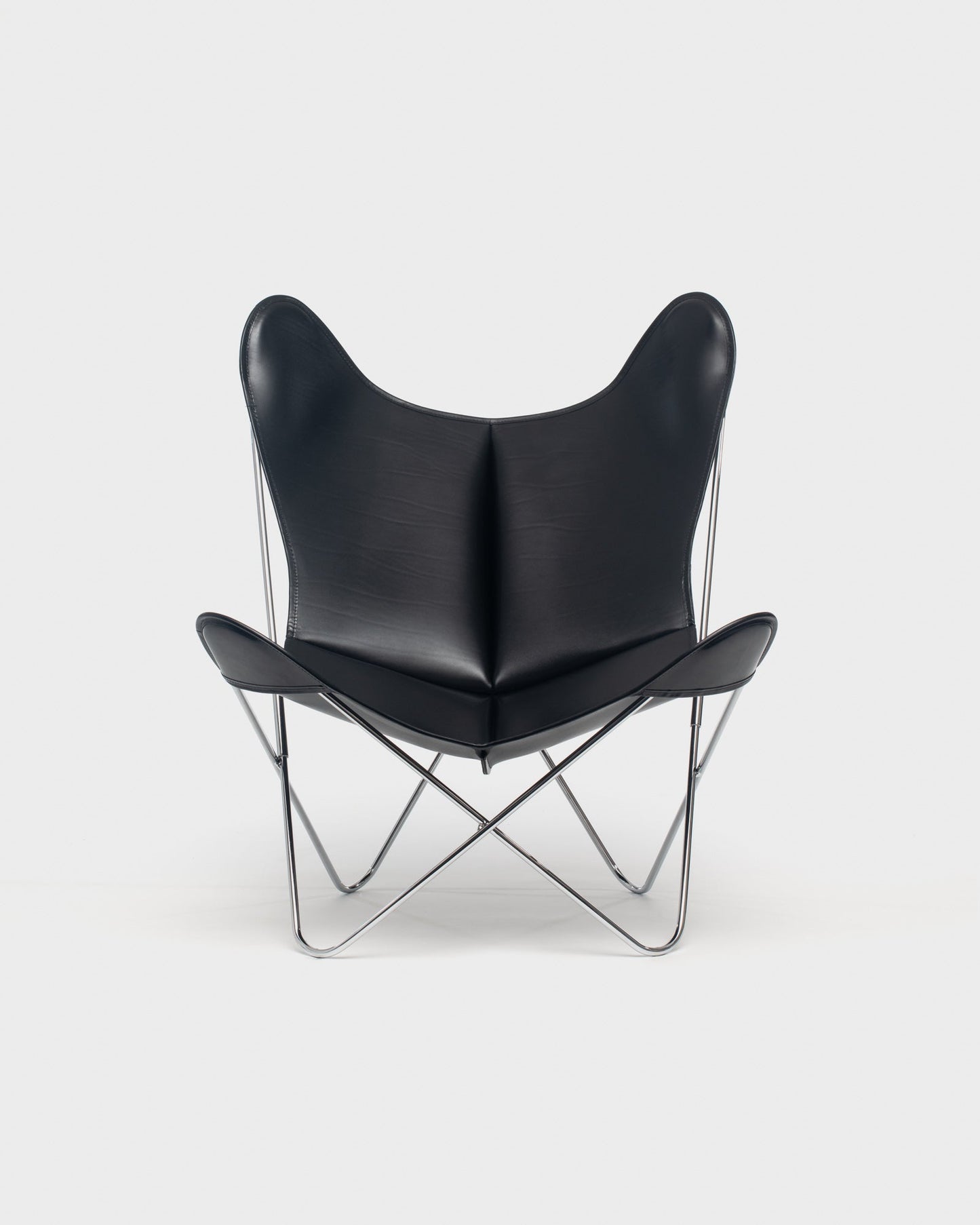 Fauteuil Papillon Cuir noir - Structure inox - Vue de face